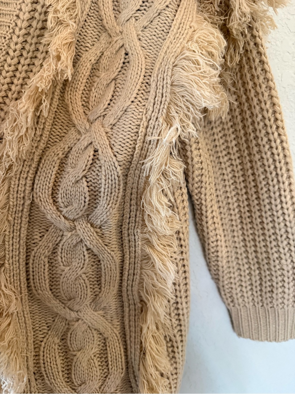 Oversized Beige Fringed Cable Knit Open Cardigan - Picture 4 of 4